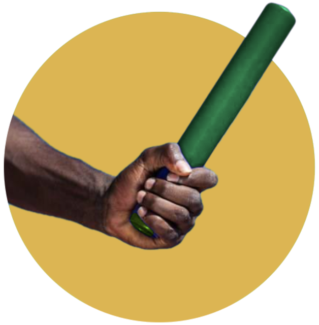 Een hand die een estafettestok vasthoudt, klaar om door te geven